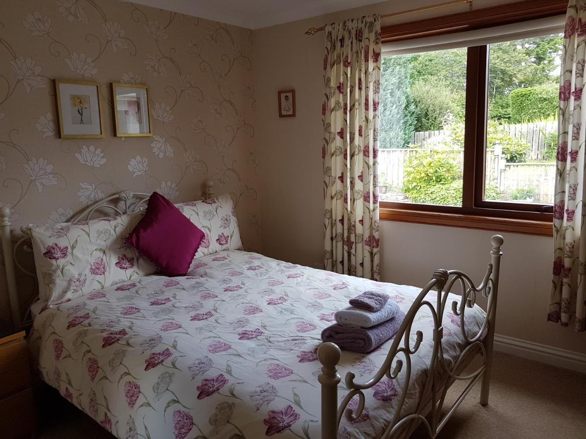 Lilyoak B&B & Self Catering Apartment Insch Exterior foto